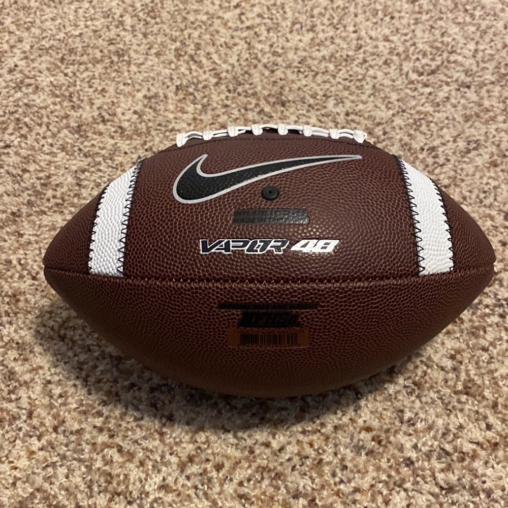 Nike Vapor 48 Full size football!